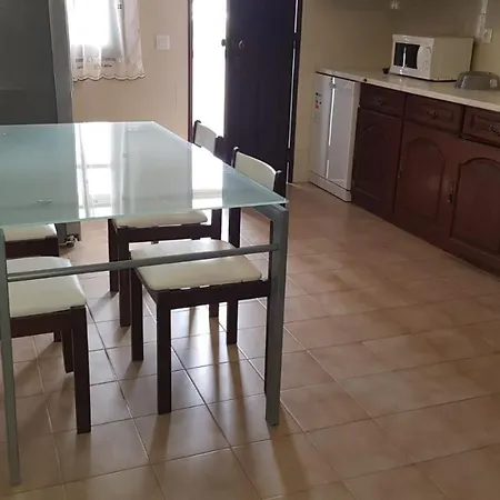 New Villa Near Albufeira E Armacao De Pera Willa