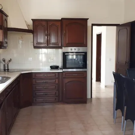 New Villa Near Albufeira E Armacao De Pera Willa *