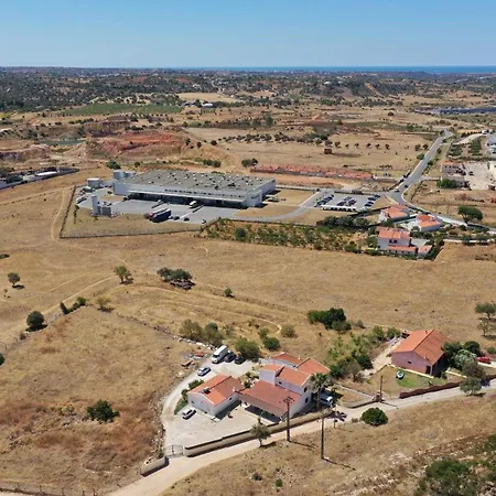 New Villa Near Albufeira E Armacao De Pera Willa Silves